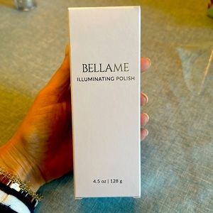 BELLAME illuminating body polish